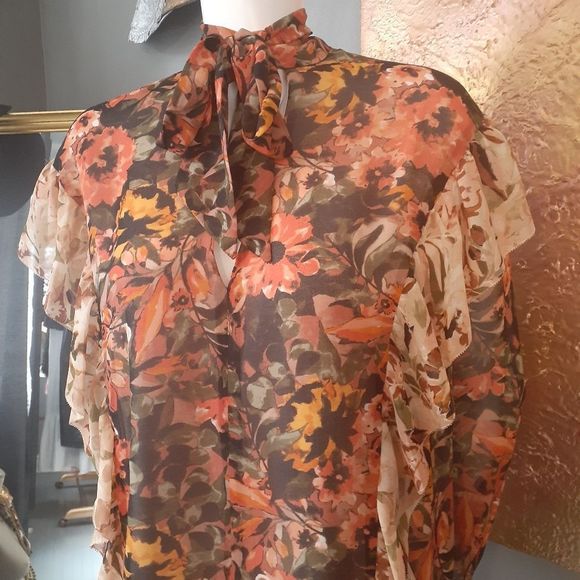Aritzia Wilfred Bernadette Floral Mini Dress - Picture 3 of 13